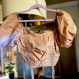 cropped puffy sleeve crop top